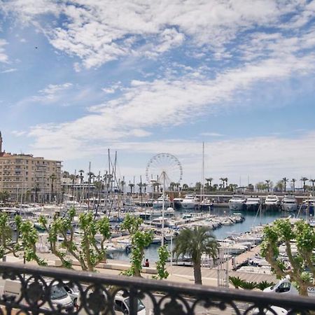 Hotel Du Vieux Port Saint-Raphaël Exteriör bild